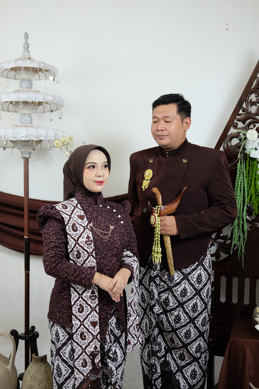 Nanda & Yogi (14)