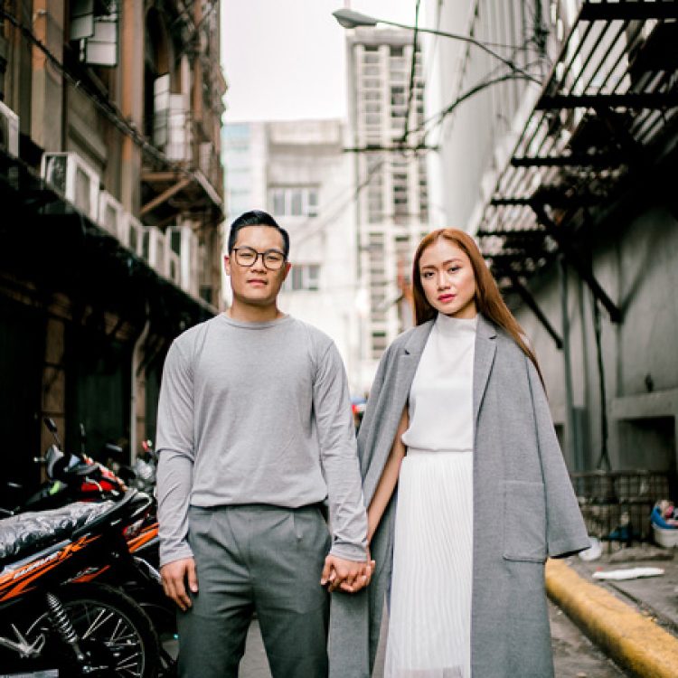 check-out-this-stylish-engagement-shoot-around-the-city-21